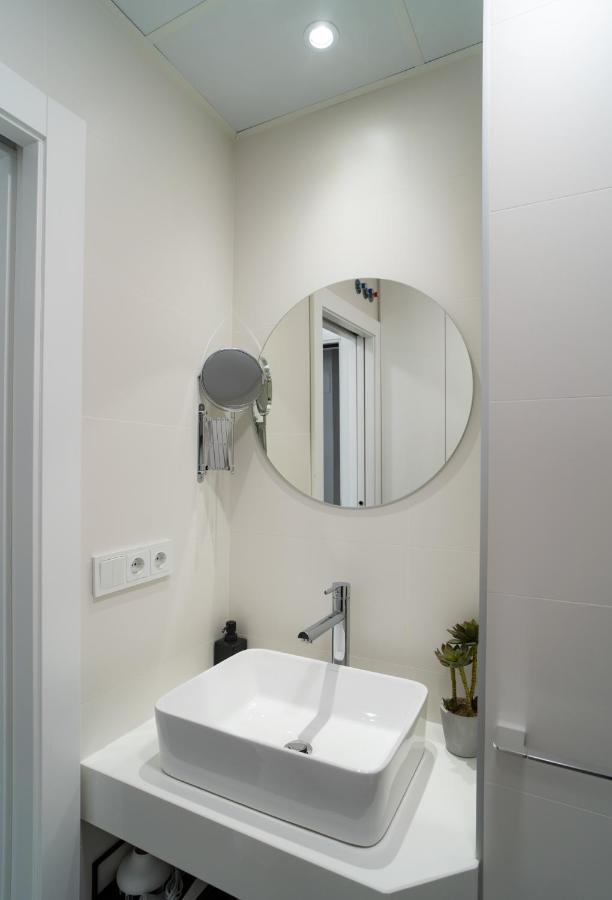 Aac Malaga - Apartamento Luminoso Y Nuevo, A 1,3Km Del Centro De มาลากา ภายนอก รูปภาพ